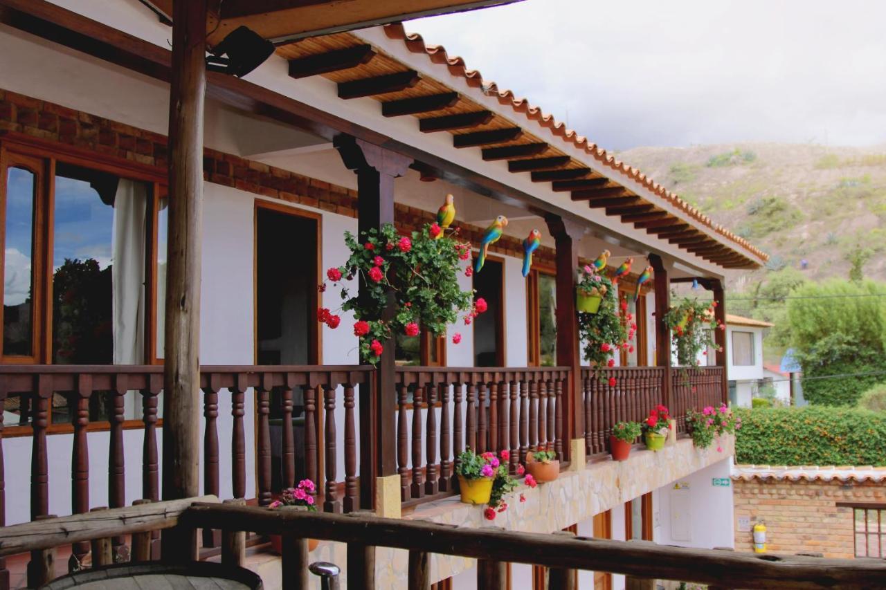 Hotel Villa Alegria Sachica Bagian luar foto