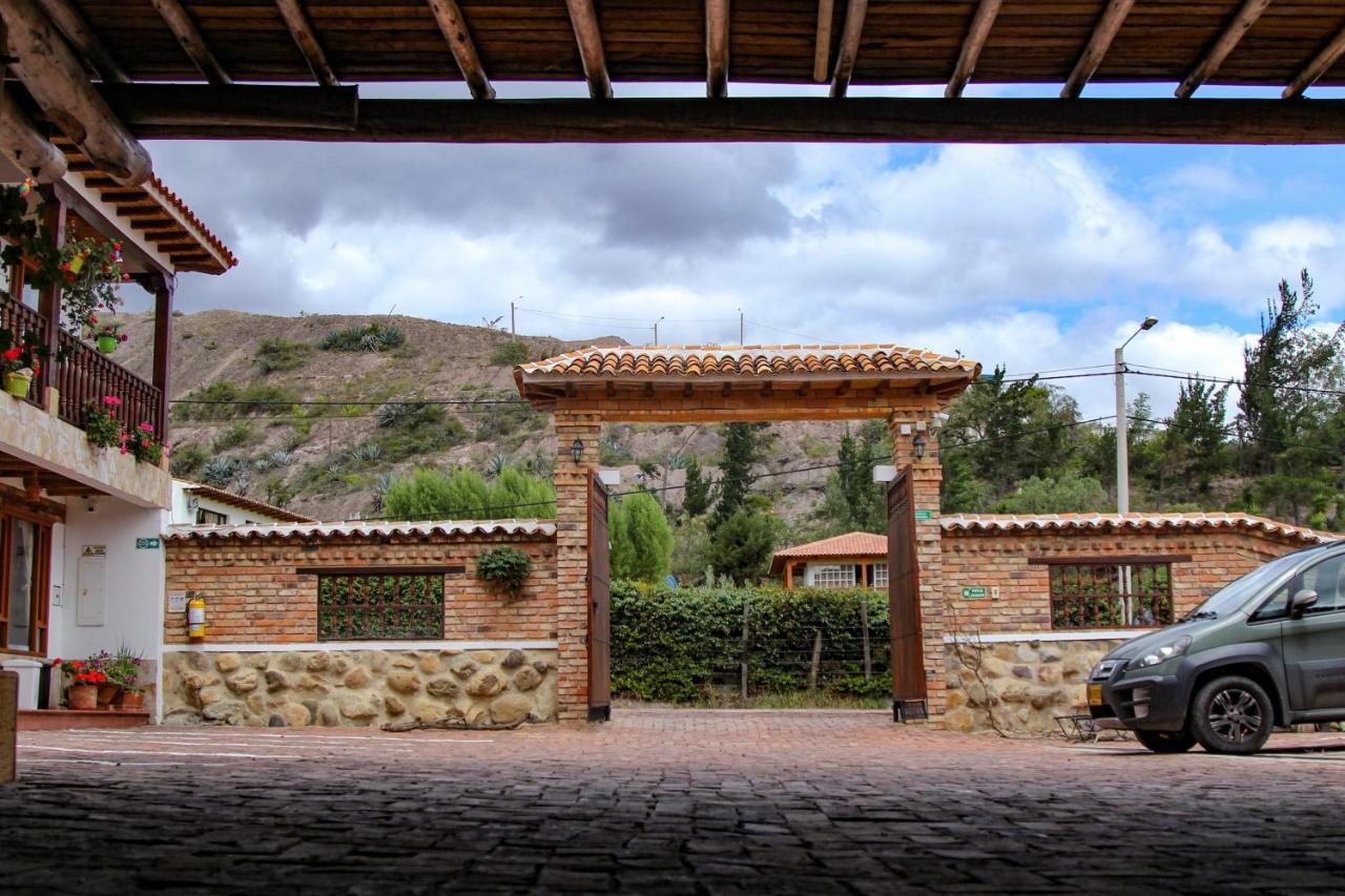 Hotel Villa Alegria Sachica Bagian luar foto